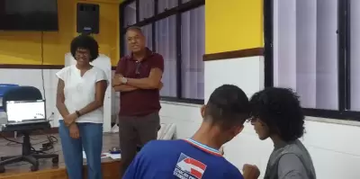 Projeto Nossa Travessia chega ao Colégio Noêmia Rêgo